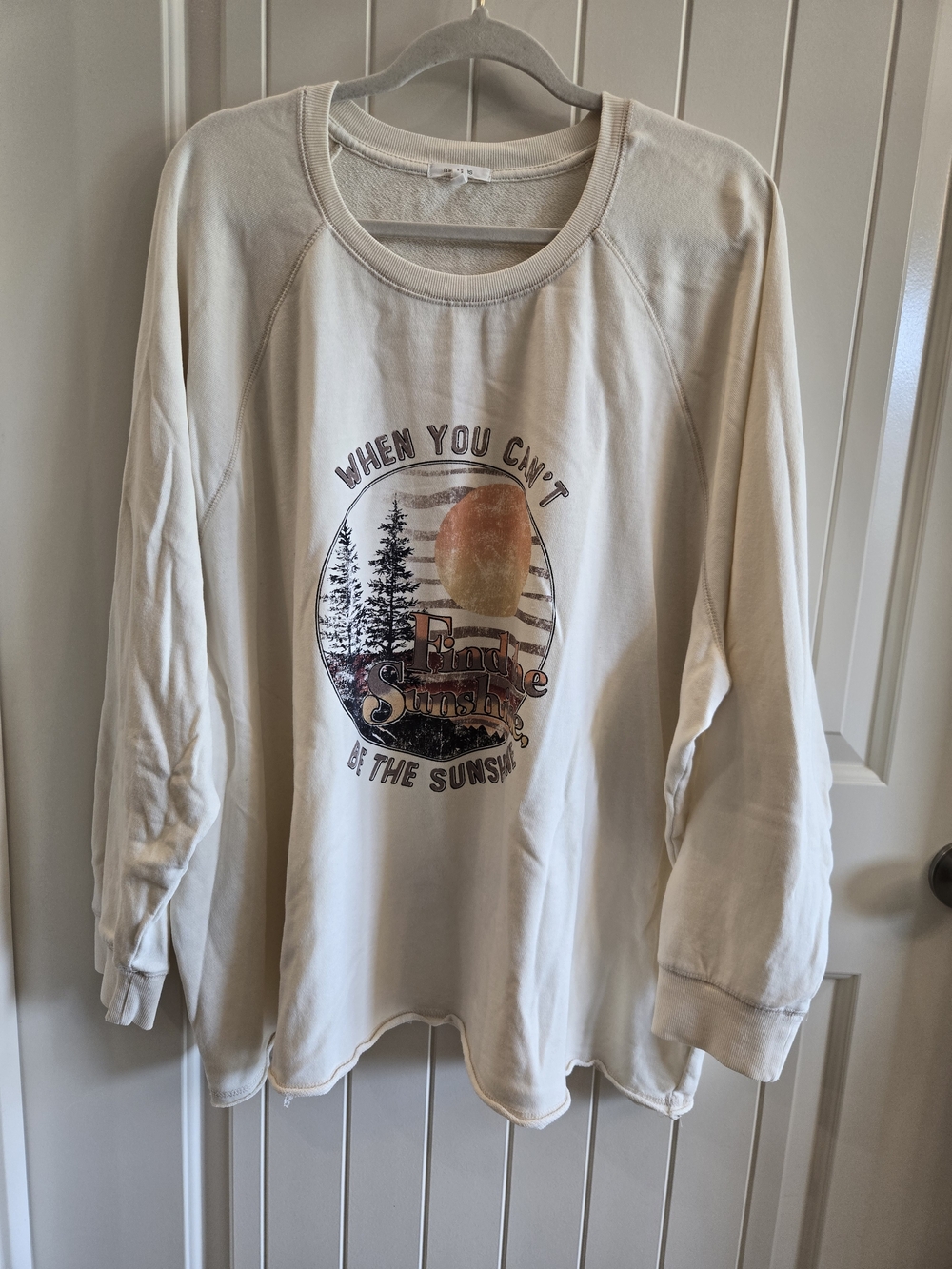 Maurices Cream Graphic Long-Sleeve Sweatshirt - Sunshine Print Size 4x
